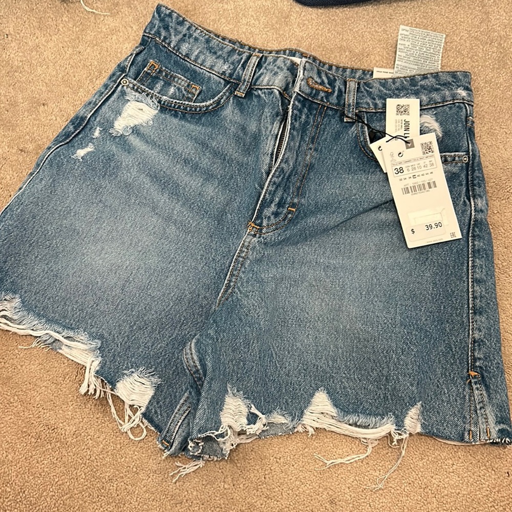 NWT zara high rise/rigid denim short